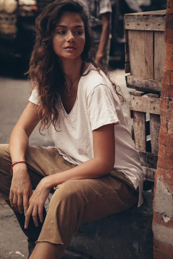 ELENA TEE - COCONUT