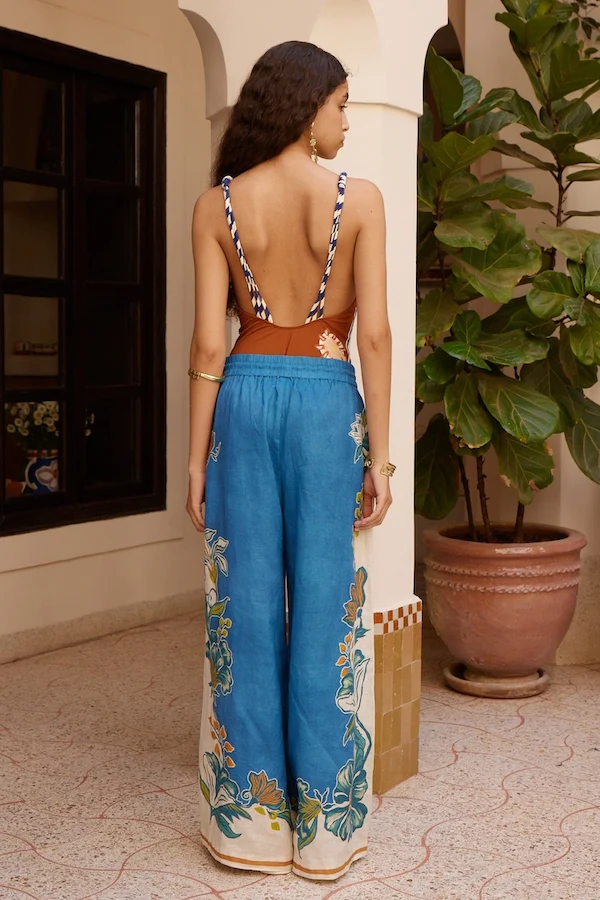 SOLEIL D'AMOUR V NECK ONE PIECE - Image 3
